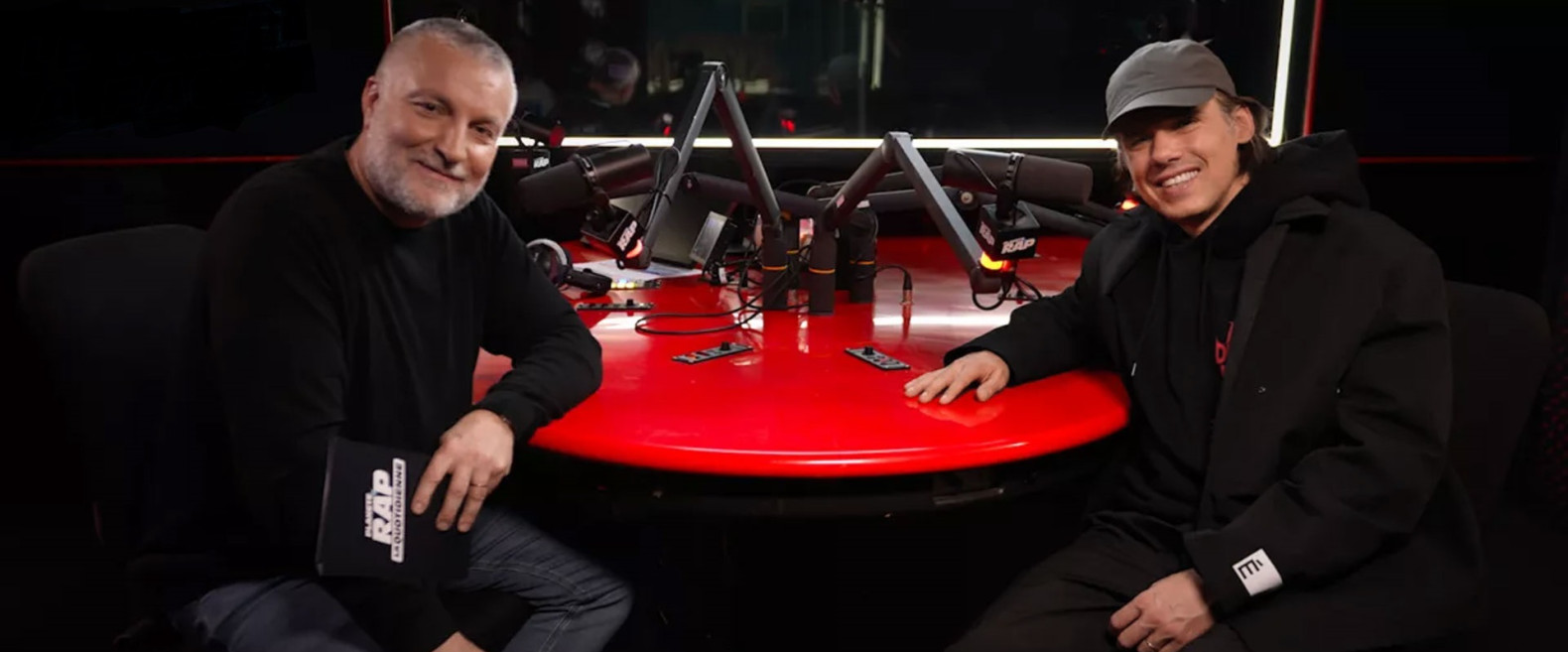 Fred Musa et Orelsan dans « Le Face à Face » de « Planète Rap ».